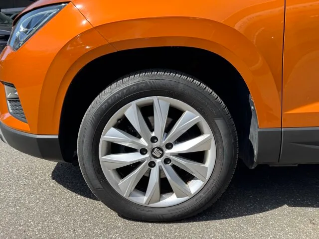 SEAT Ateca STYLE Plus ! AHK // NAVI / SITZHEIZ/ UVM. – Bild 6