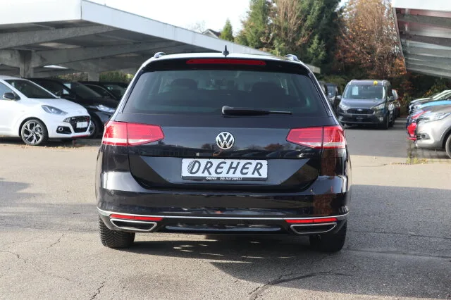 VW Passat COMFORTLINE PLUS / ACC / NAVI / DSG / uvm – Bild 6
