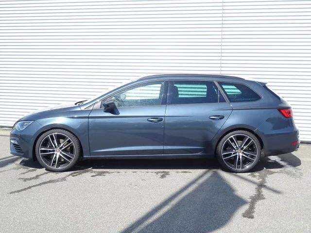 SEAT Leon ST 2.0 TSI Cupra 4Drive Navi/Kamera/Klima – Bild 3