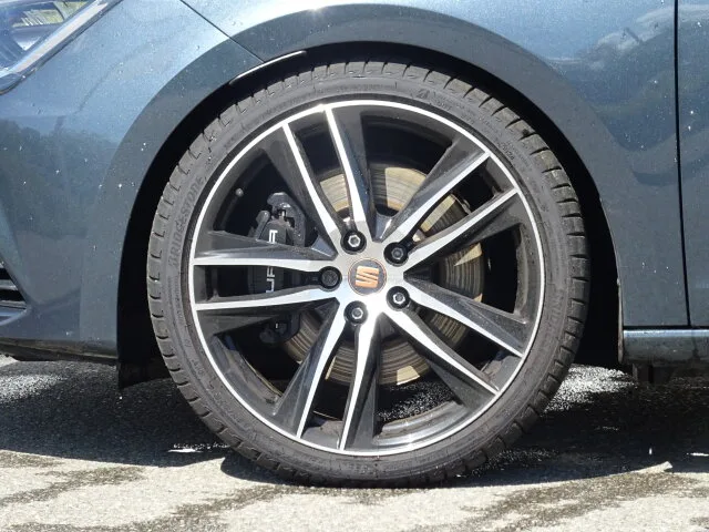 SEAT Leon ST 2.0 TSI Cupra 4Drive Navi/Kamera/Klima – Bild 6