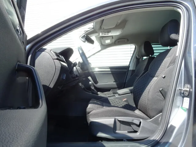 SKODA Superb Combi 2.0 TDI Ambition Navi/LED/Kamera – Bild 7