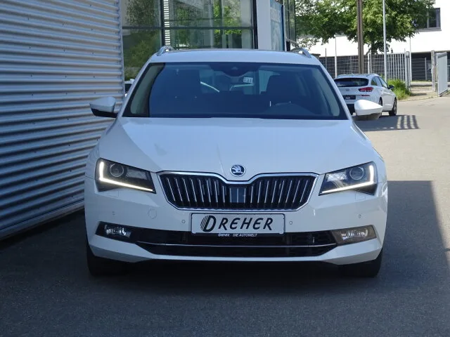 SKODA Skoda Superb L&K 2.0 TSI 272PS 4x4 DSG Kamera – Bild 2