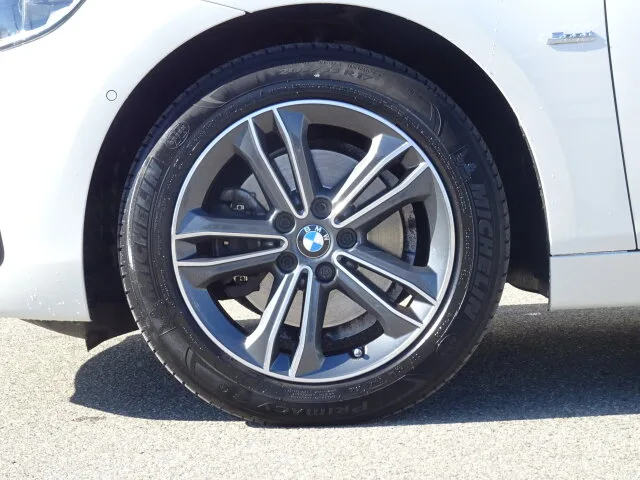 BMW 2er Active Tourer - 220i Sport Line Navi/Autom. – Bild 6