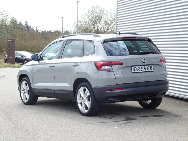 SKODA Karoq 1.5 TSI ACT Style Navi/Autom./Klima/eFH. – Bild 4