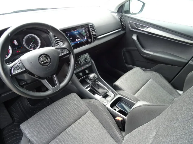 SKODA Karoq 1.5 TSI ACT Style Navi/Autom./Klima/eFH. – Bild 8