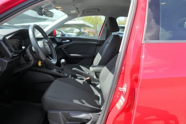 AUDI A1 30 Sportback 1,0 TFSI basis BC – Bild 8