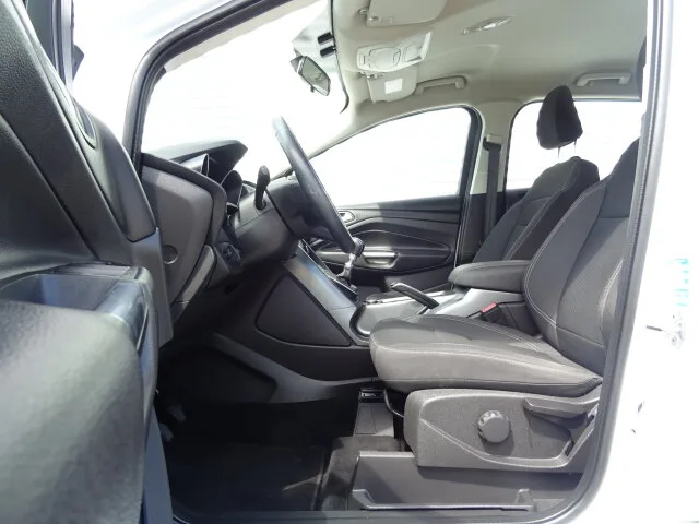 FORD Kuga TREND Plus / Sitzheiz/Tempomat/Bluetooth BC – Bild 7