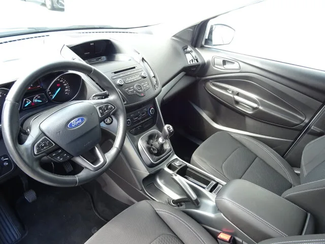FORD Kuga TREND Plus / Sitzheiz/Tempomat/Bluetooth BC – Bild 8