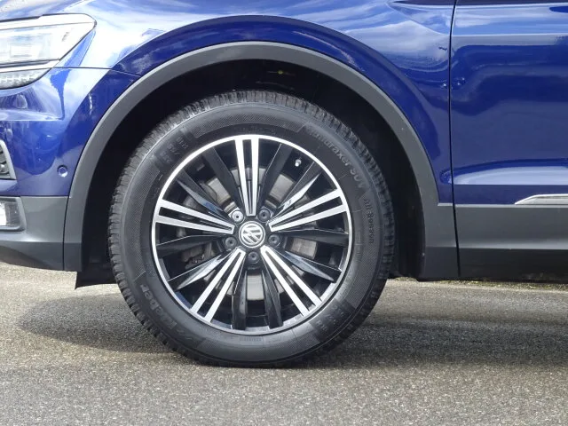 VW Tiguan BiTDI 240PS 4Motion Highline DSG Kamera LED Navi – Bild 6