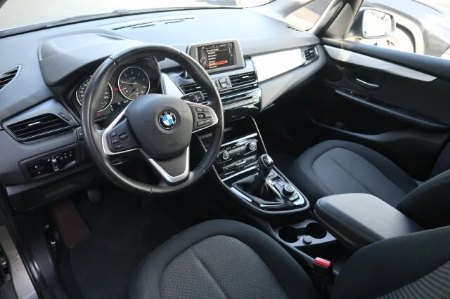 BMW 218 Active Tourer 218d Advantage Klima/Park-Assist./BC MF-Lenkrad – Bild 8