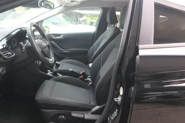 FORD Fiesta 1.0 EcoBoost Titanium PDC/Navi/Sitzhzg. – Bild 8