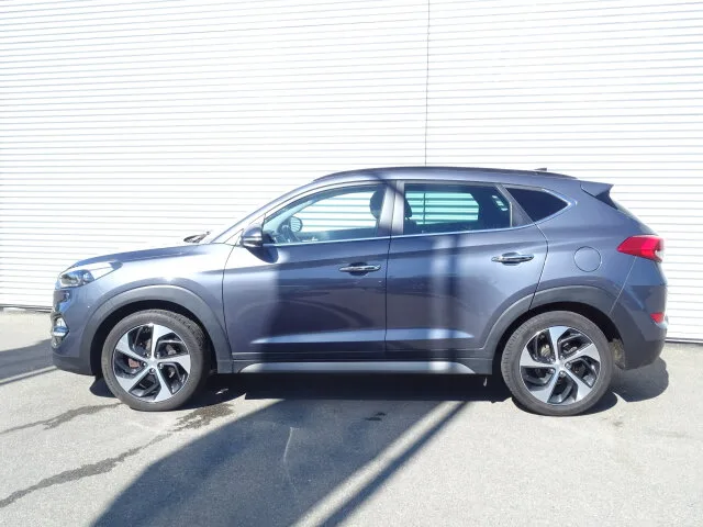 HYUNDAI Tucson 1.6 Premium 4WD Navi/Pano.-Dach/Klima/LED – Bild 3