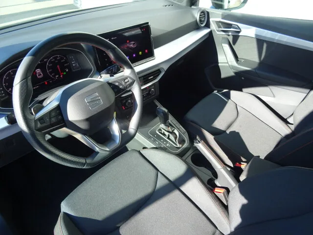 SEAT Ibiza 1.5 TSI FR OPF Navi/Autom./Klima LED/BC – Bild 8