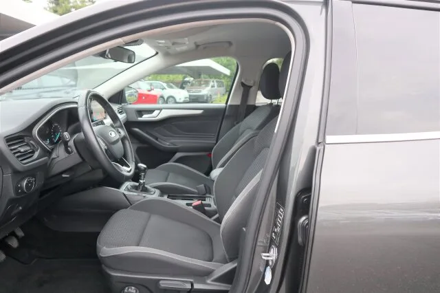 FORD Focus 2.0 EcoBlue Cool&Connect LED/Kamera/PDC – Bild 8