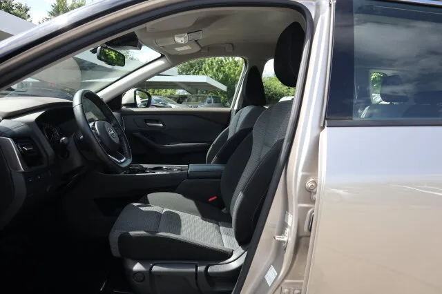 NISSAN X-Trail 1.5 VC-T MHEV Acenta Navi/Klima Autom. – Bild 8