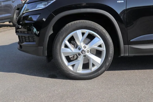 SKODA Kodiaq 2.0 TDI Soleil Navi/Autom./Kamera/PDC/LM – Bild 3