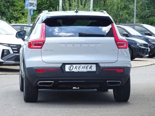 VOLVO XC40 XC 40 T4 2WD R-Design Navi/Autom./Kamera/PDC/LM – Bild 5