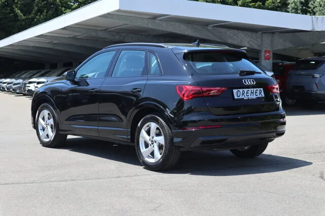 AUDI Q3 40 2.0 TFSI quattro advanced Autom./Kamera – Bild 5