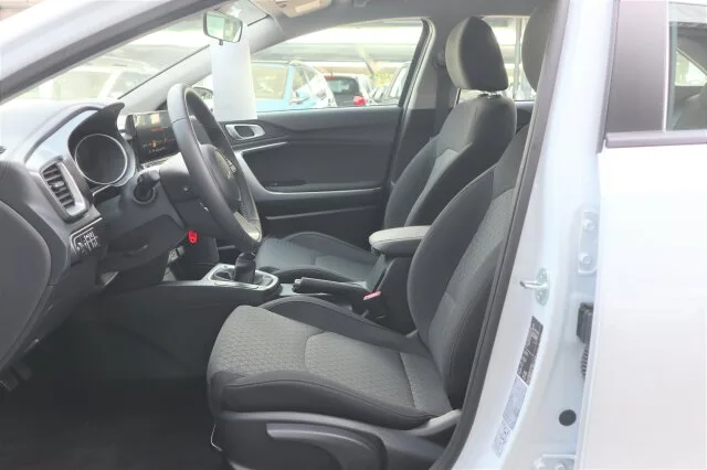 KIA cee'd / Ceed Ceed /TOP AUSST / WENIG KM ! / STARKER MOTOR – Bild 7