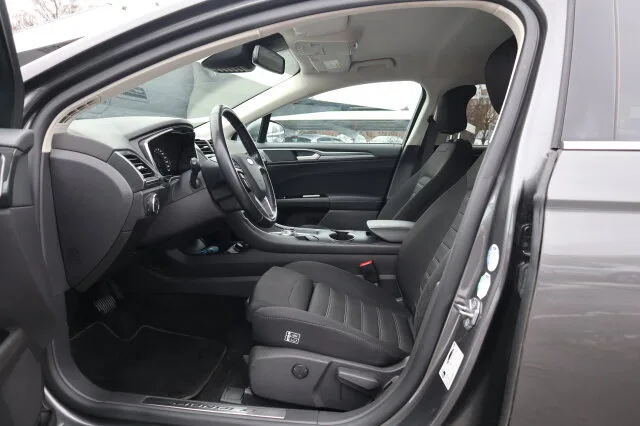 FORD Mondeo Turnier 2.0 Titanium Klima/Sitzhzg./LED – Bild 7