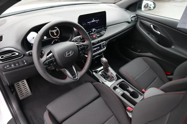 HYUNDAI i30 Kombi N LINE PLUS / TOP DEAL! / AUTOMATIK. – Bild 8
