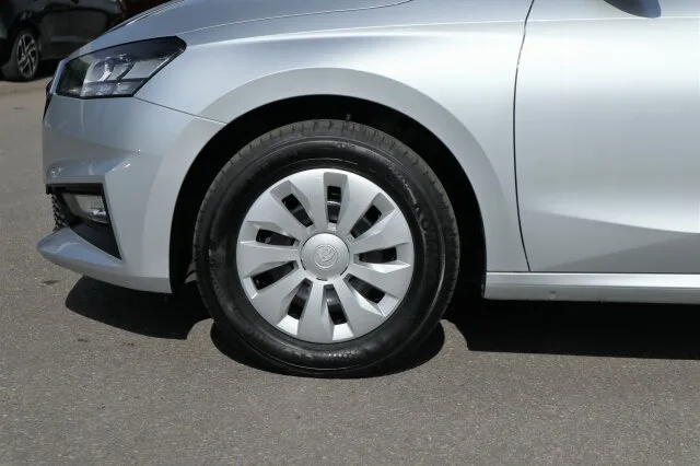 SKODA Fabia TOP DEAL / KLIMA/SITZHEIZ/TEMPOMAT/PDC uvm – Bild 3