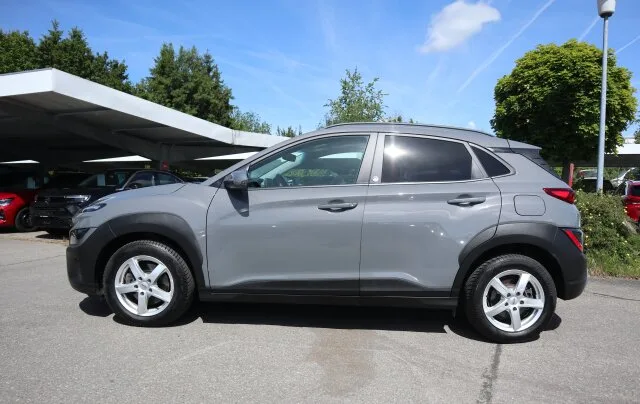 HYUNDAI Kona 1.6 GDI Ed. 30 Hybrid 2WD Autom./Kamera/LM – Bild 4