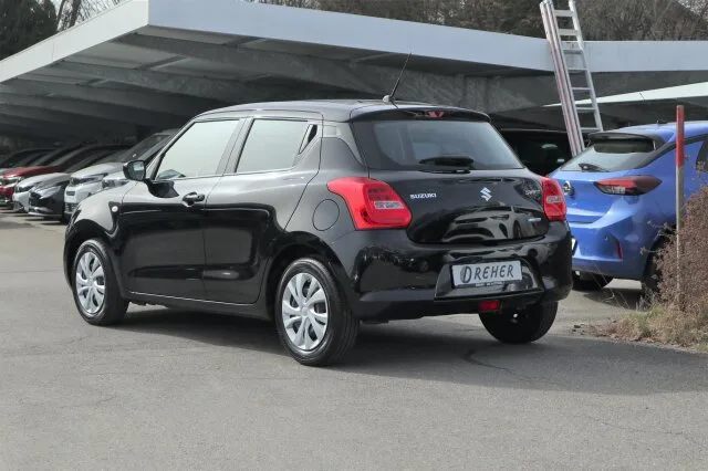 SUZUKI Swift CLUB HYBRID / 1 Hand / sparsam / wenig km – Bild 4
