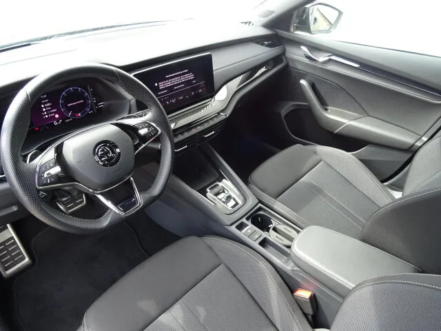 SKODA Octavia Combi 2.0 TDI DPF Sportline Navi/Autom. – Bild 8