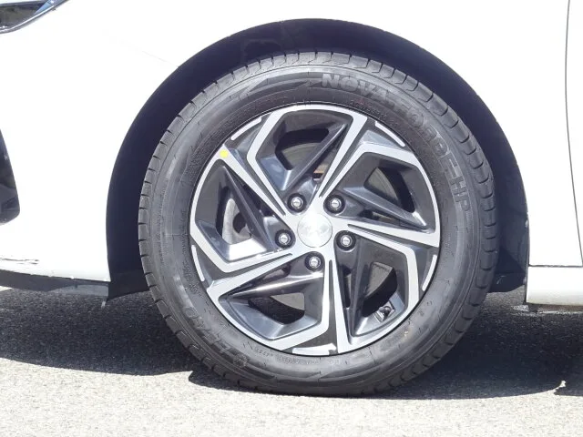 HYUNDAI i30 Kombi Automatik Kamera Klima PDC Select eFH. – Bild 6