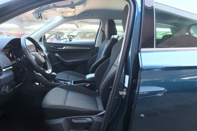 SKODA Karoq 1.5 TSI ACT Clever Navi/Klima Autom./LED – Bild 7
