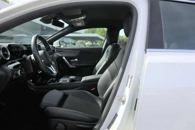 MERCEDES-BENZ A 180 Progressive Navi/Autom./Klima/LED Sitzhzg. – Bild 8