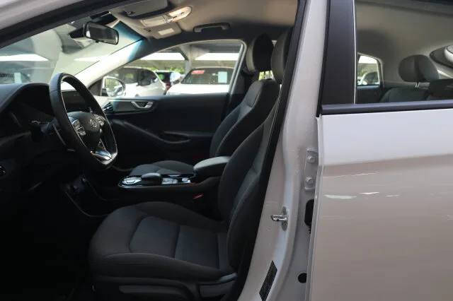 HYUNDAI IONIQ Trend-Paket Elektro Klima/Sitzhzg./BC/eFH. – Bild 8