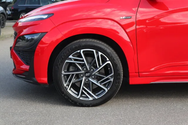 HYUNDAI Kona 1.6 T-GDI N Line 4WD Autom./Klima/AHK/PDC – Bild 3