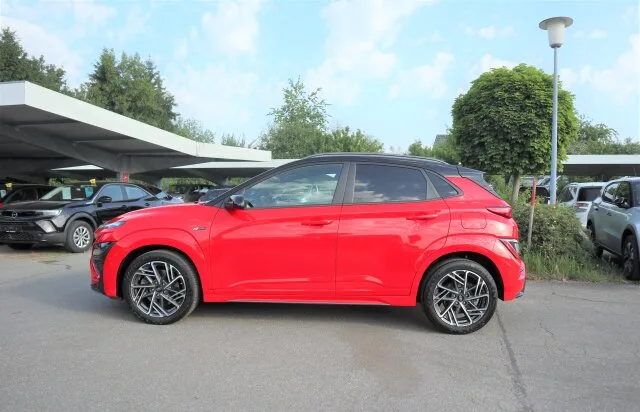HYUNDAI Kona 1.6 T-GDI N Line 4WD Autom./Klima/AHK/PDC – Bild 4