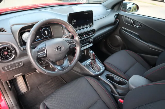 HYUNDAI Kona 1.6 T-GDI N Line 4WD Autom./Klima/AHK/PDC – Bild 7