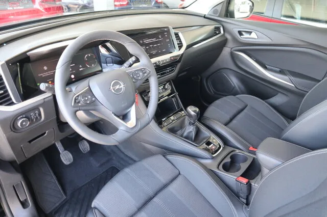 OPEL Grandland 1.2 Turbo GS Line Klima/Kamera/PDC/LM – Bild 8
