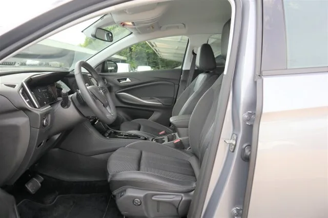 OPEL Grandland 1.2 Turbo GS AHK/Kamera/LED/PDC/DAB BC – Bild 8