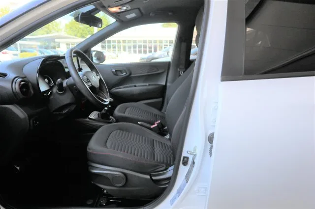 HYUNDAI i10 1.0 N Line PDC/Kamera/Navi/DAB/Sitzhzg. BC – Bild 8