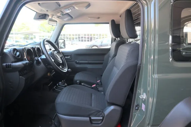 SUZUKI Jimny 1.5 Comfort Klima/eFH./Sitzhzg./DAB/USB – Bild 8