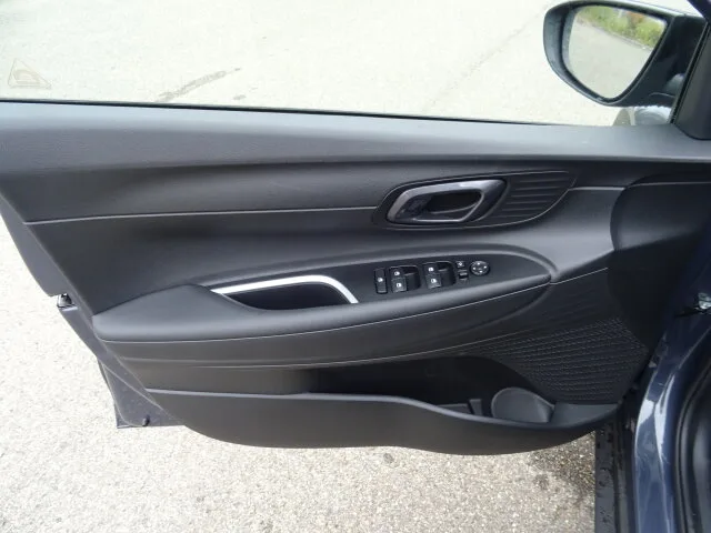 HYUNDAI Bayon 1.0 T-GDI Trend 2WD Klima Navi/LED/eFH. – Bild 8