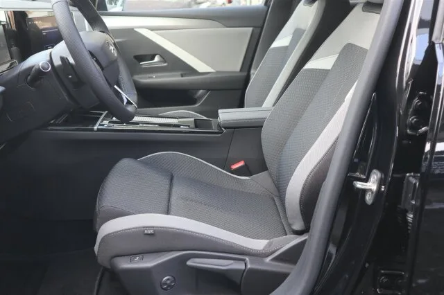 OPEL Astra Edition/Sitzheizung/Kom.-Pak/RÜ-KAM LED – Bild 7