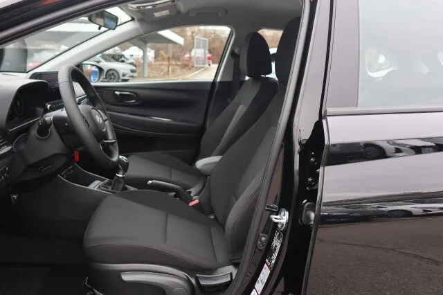 HYUNDAI i20 Trend – Bild 7