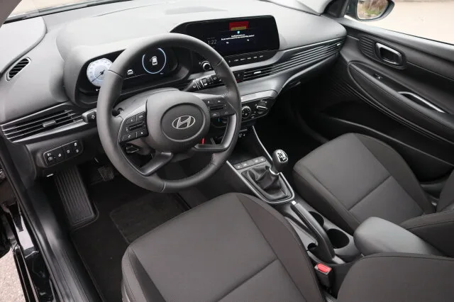 HYUNDAI i20 Trend – Bild 8