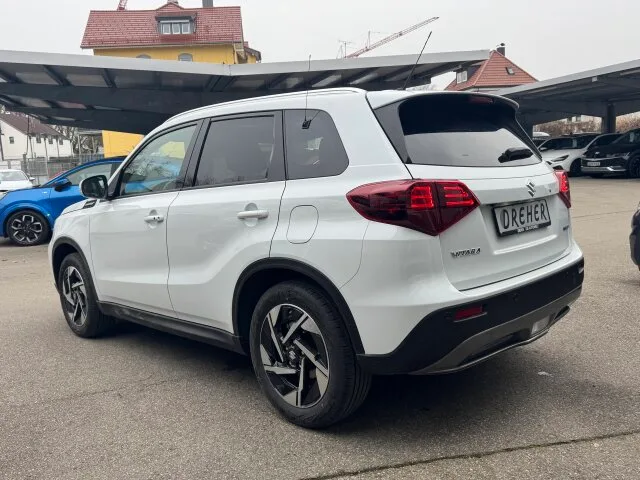 SUZUKI Vitara Comfort Plus+/ALLRAD/PANO-DACH/NAVI/129PS – Bild 4