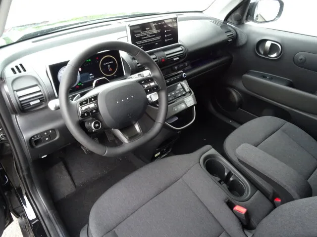 HYUNDAI INSTER EV Prime/Technik-Paket Navi/Sitzhzg./BC – Bild 8