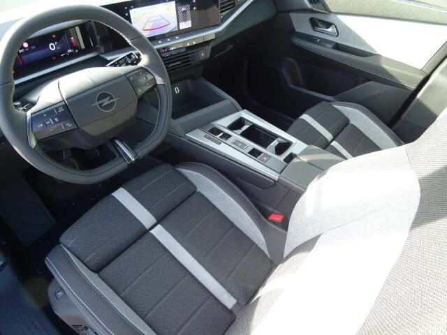 OPEL Grandland Edition Hybrid Allwetterreifen Navi – Bild 8