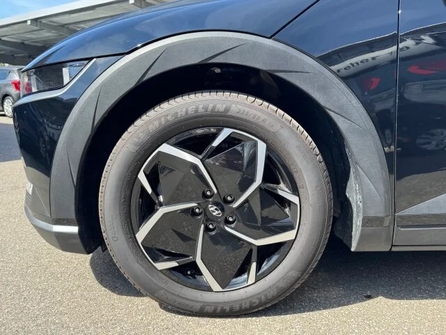 HYUNDAI IONIQ 5 / wenig km! / DYNAMIQ-Pak / Met / 800V – Bild 6