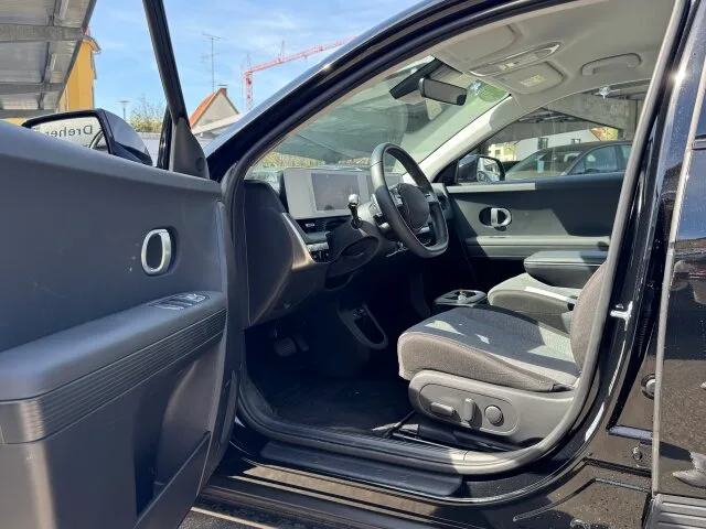 HYUNDAI IONIQ 5 / wenig km! / DYNAMIQ-Pak / Met / 800V – Bild 7