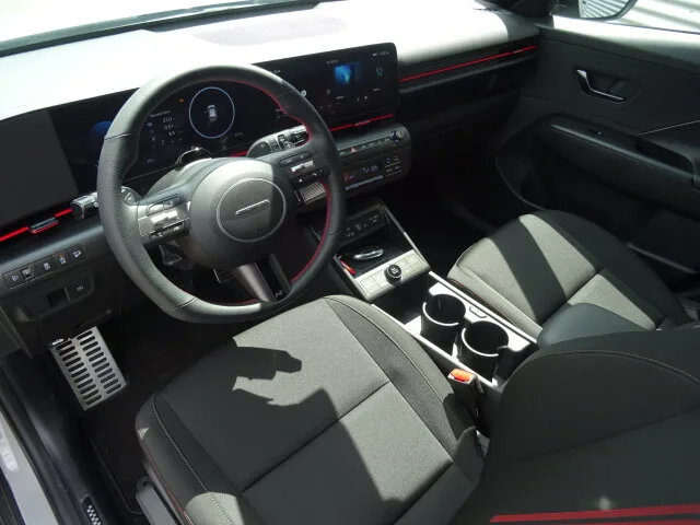 HYUNDAI KONA N-Line 1.6 T-GDI N Line – Bild 8